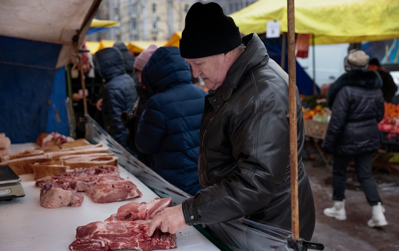 Як уникнути отруєння м’ясом: 5 вимог до продавців, які має пам’ятати кожен покупець